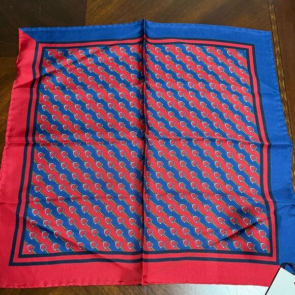 Gucci Horse-bit Pocket Square Silk Scarf - Picture 6 of 10